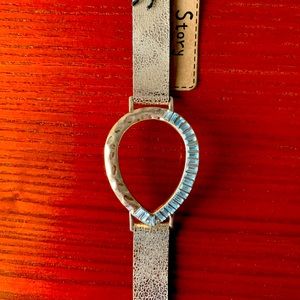 Brand New Shabby Chic Bracelet with Teardrop Embellishment